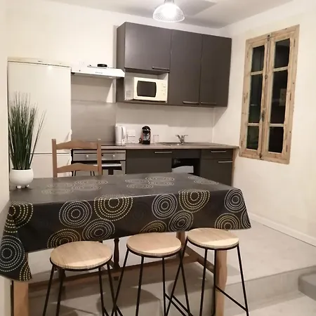 Lumi Avec Patio Et Jardin Lejlighed Ortaffa