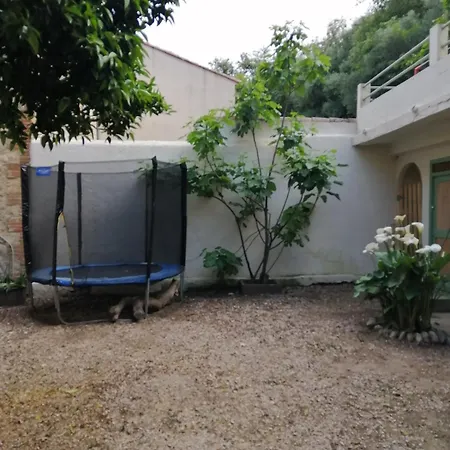 Lumi Avec Patio Et Jardin *
